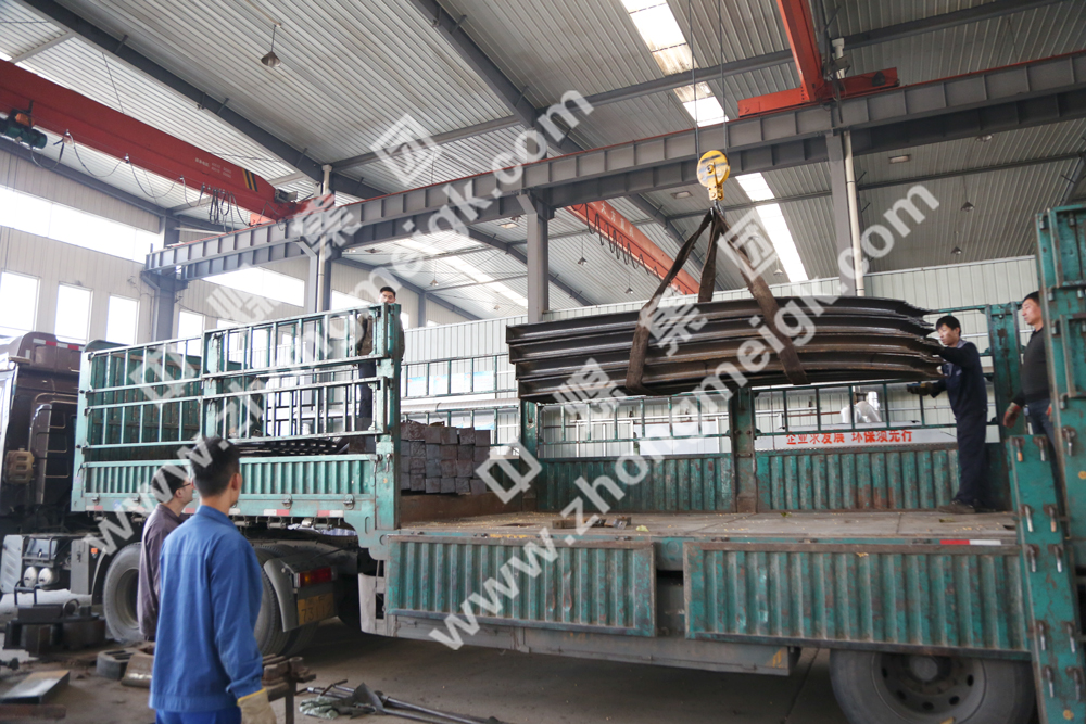 中煤集團一批U型鋼支架發(fā)往黑龍江黑河